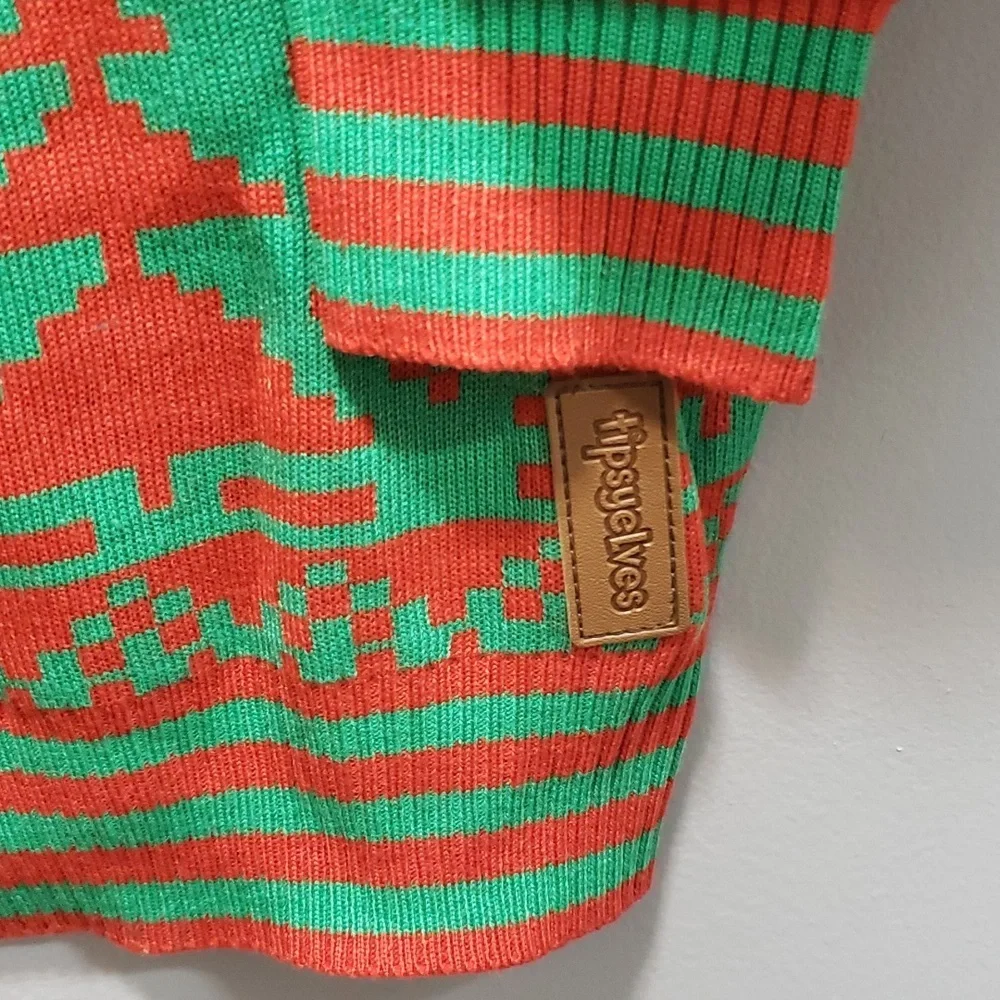 Tipseyelves NWT Men's Beer Bottle Opener Red and Green Holiday Sweater